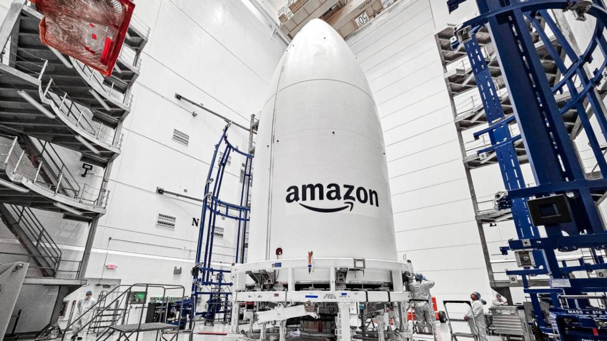 Amazon launches internet satellites to compete with SpaceX’s Starlinks